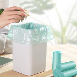pequeño bote de basura