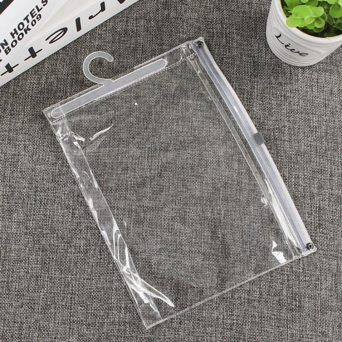 ropa de la cremallera del resbalador del PVC del plástico transparente que embala bolsos con la suspensión
