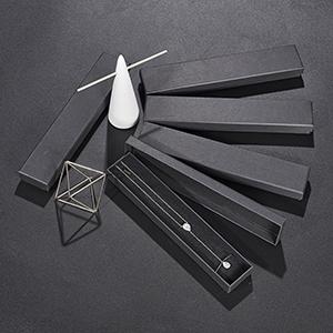 Caja de regalo negra