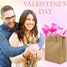 bolsas de papel con bulto de las manijas